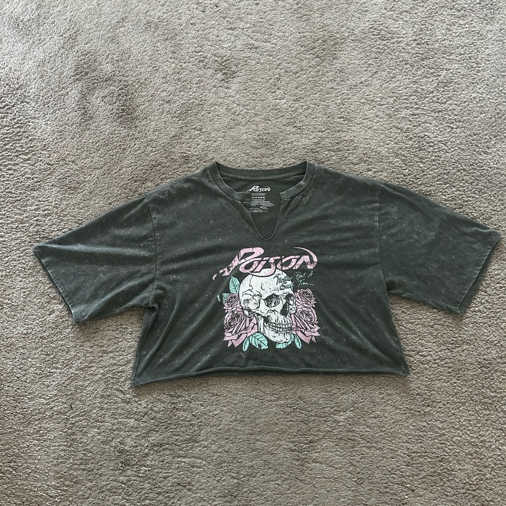 Poison Olive Green T-Shirt crop top